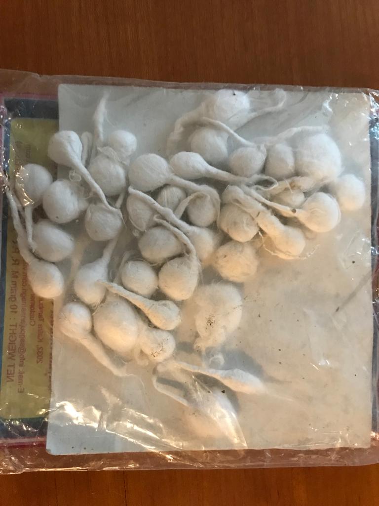 Whitte Cotton Wicks Round